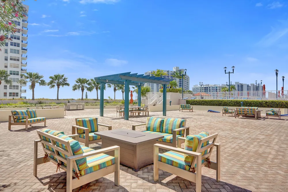 3020 NE 32nd Ave, Fort Lauderdale, FL 33308
