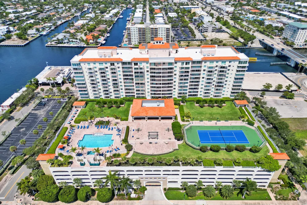 3020 NE 32nd Ave, Fort Lauderdale, FL 33308