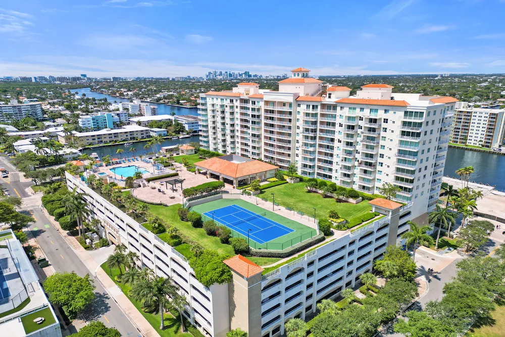 3020 NE 32nd Ave, Fort Lauderdale, FL 33308