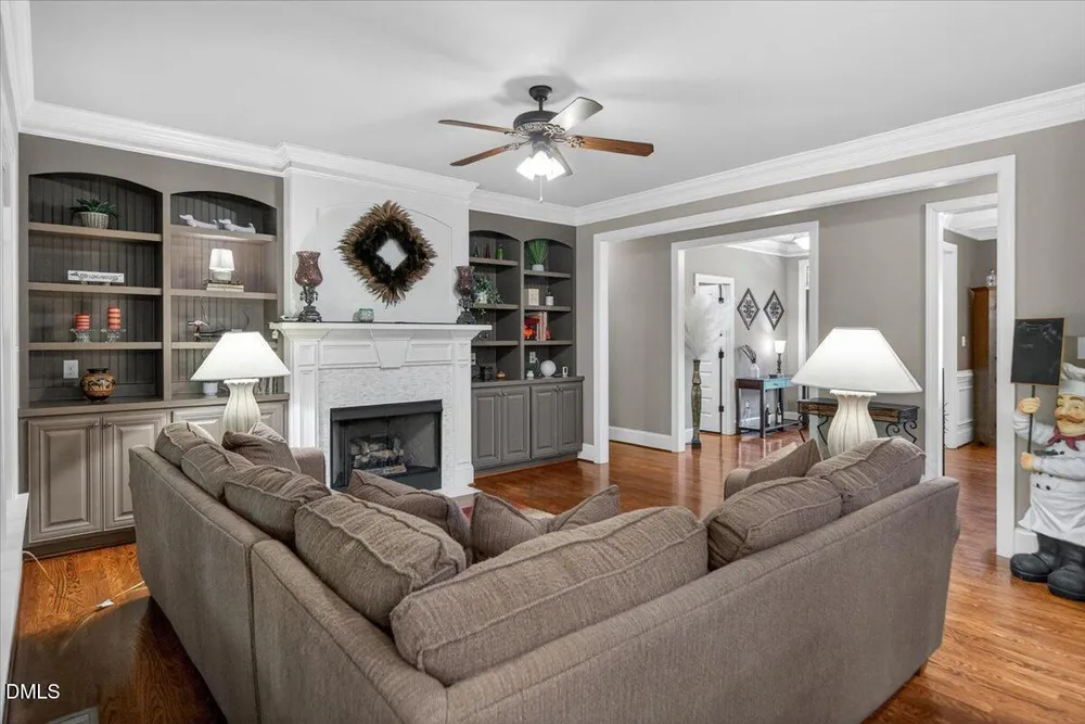 195 McKnitt Pl, Garner, NC 27529