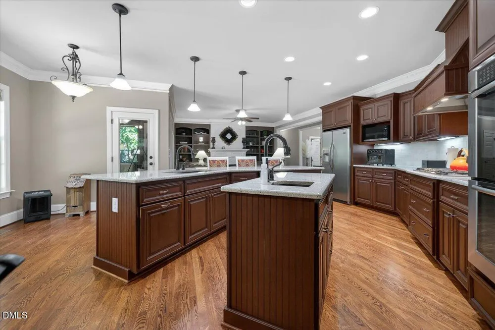 195 McKnitt Pl, Garner, NC 27529