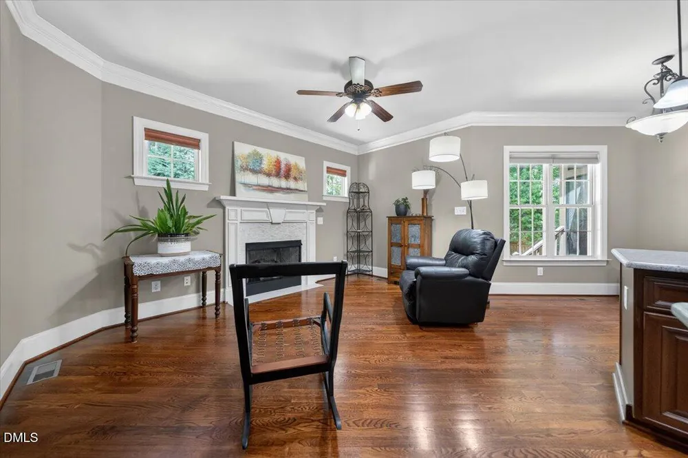 195 McKnitt Pl, Garner, NC 27529