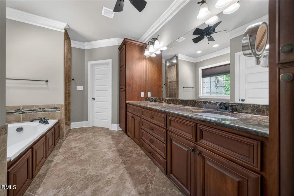 195 McKnitt Pl, Garner, NC 27529