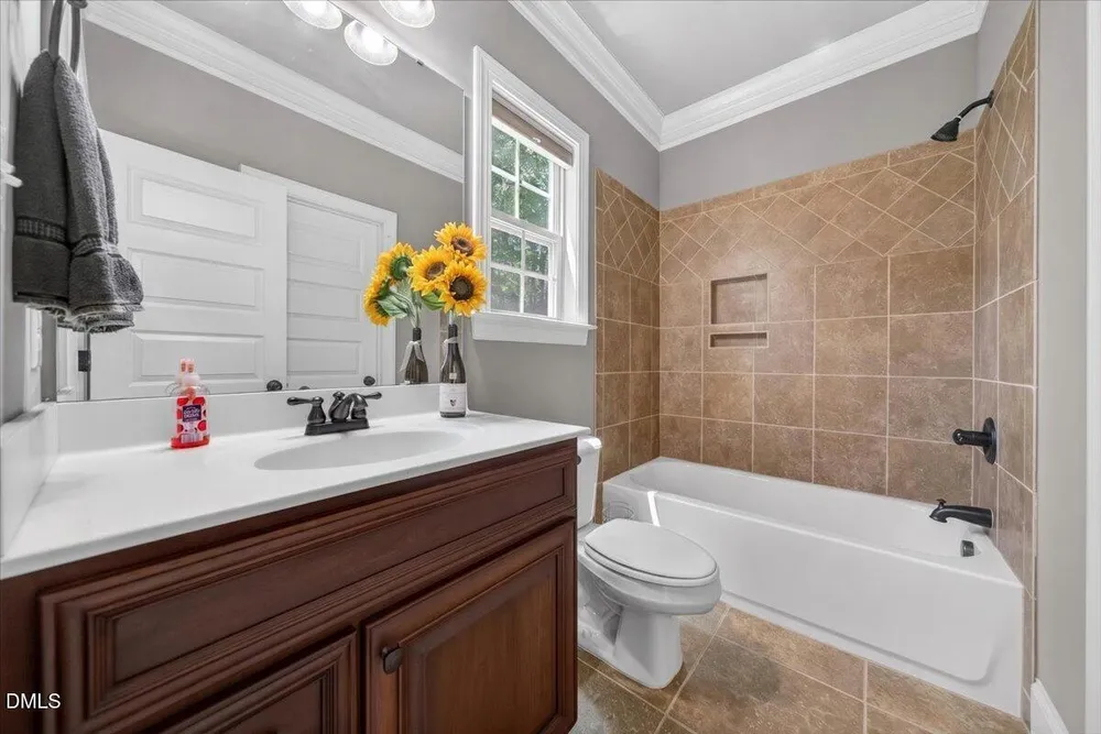 195 McKnitt Pl, Garner, NC 27529