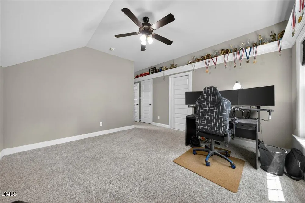 195 McKnitt Pl, Garner, NC 27529