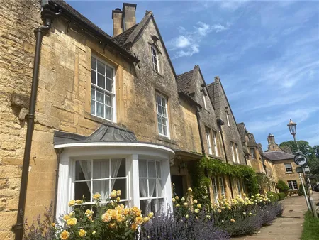 High Street, Chipping Campden, GL55