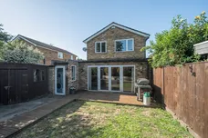 Rectory Close, Farnham Royal, SL2 photo 12