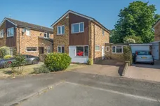 Rectory Close, Farnham Royal, SL2 photo 18