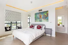 Warple Way, London, W3 photo 11