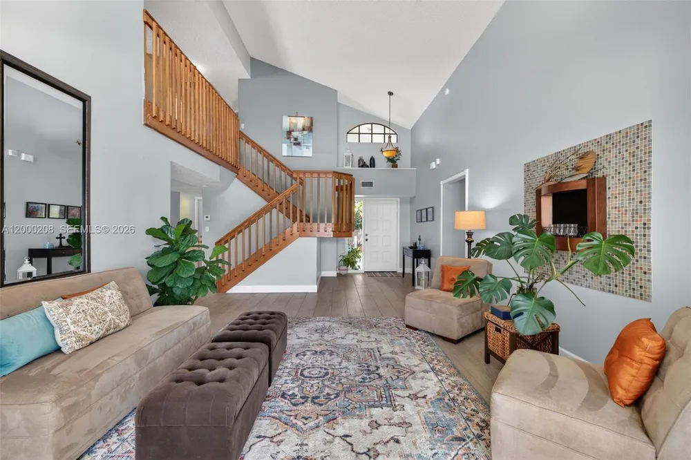 15620 Gauntlet Hall Manor, Davie, FL 33331-3438