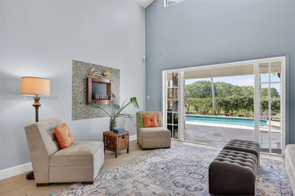15620 Gauntlet Hall Manor, Davie, FL 33331-3438
