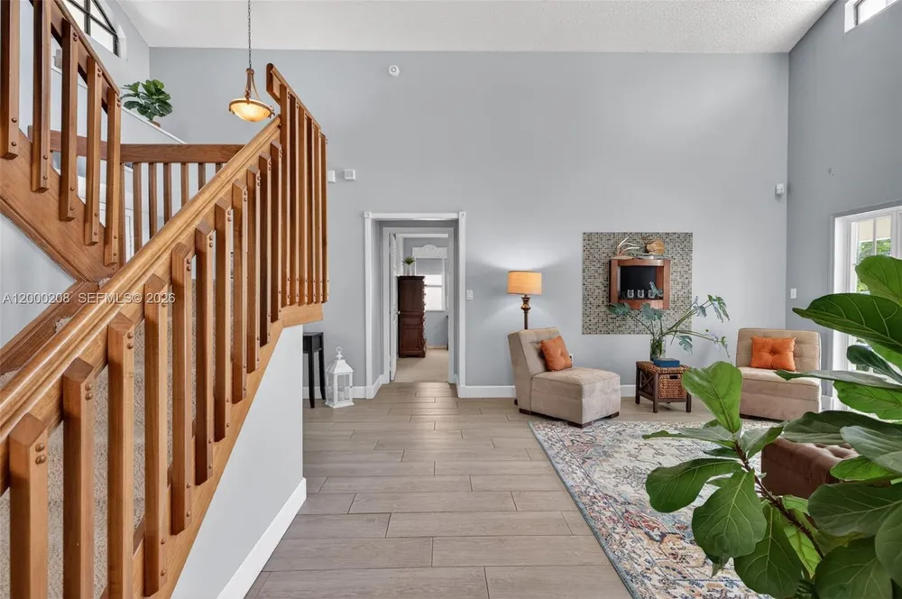 15620 Gauntlet Hall Manor, Davie, FL 33331-3438