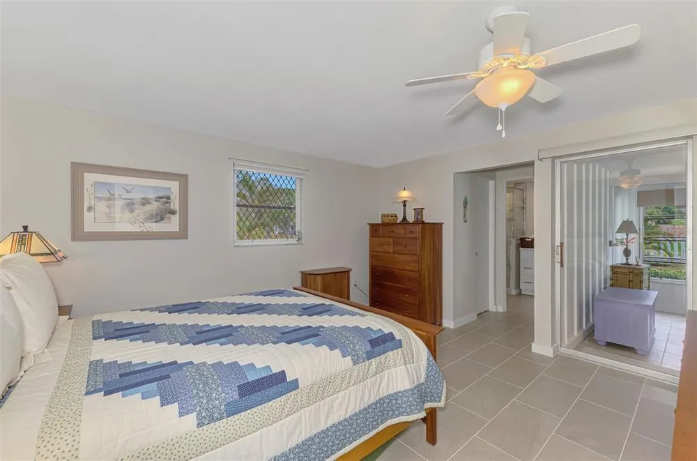 201 Lyons Bay Rd, Nokomis, FL 34275