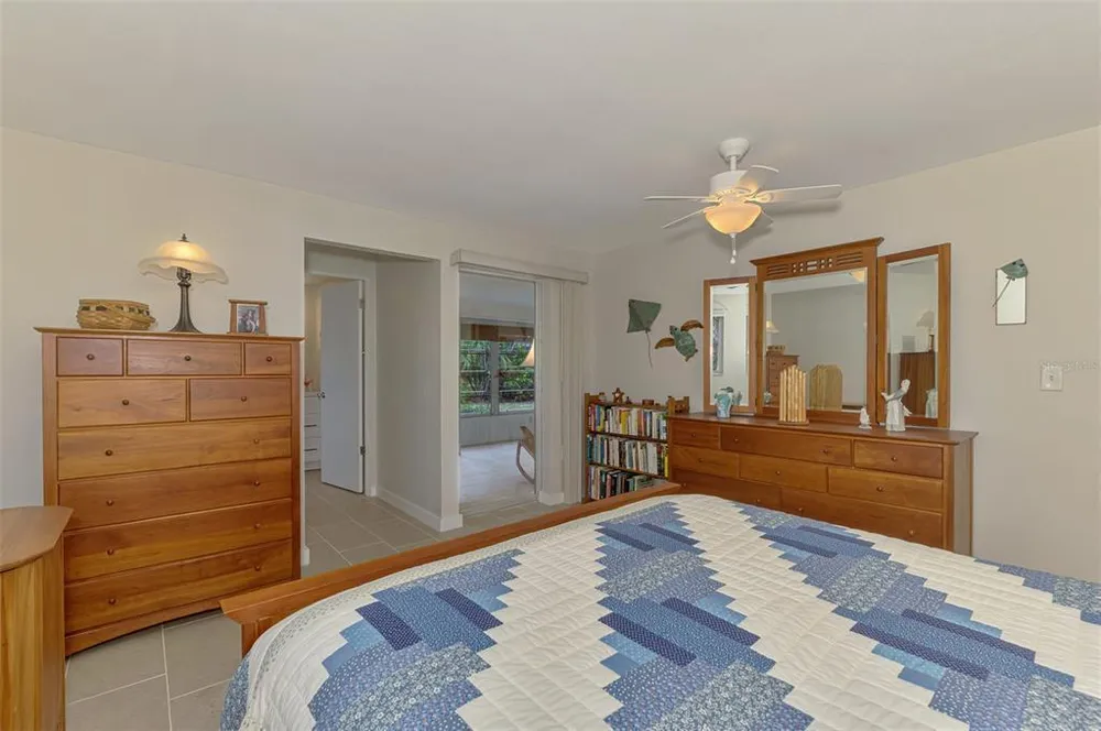 201 Lyons Bay Rd, Nokomis, FL 34275