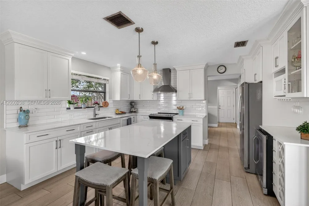 15620 Gauntlet Hall Manor, Davie, FL 33331-3438