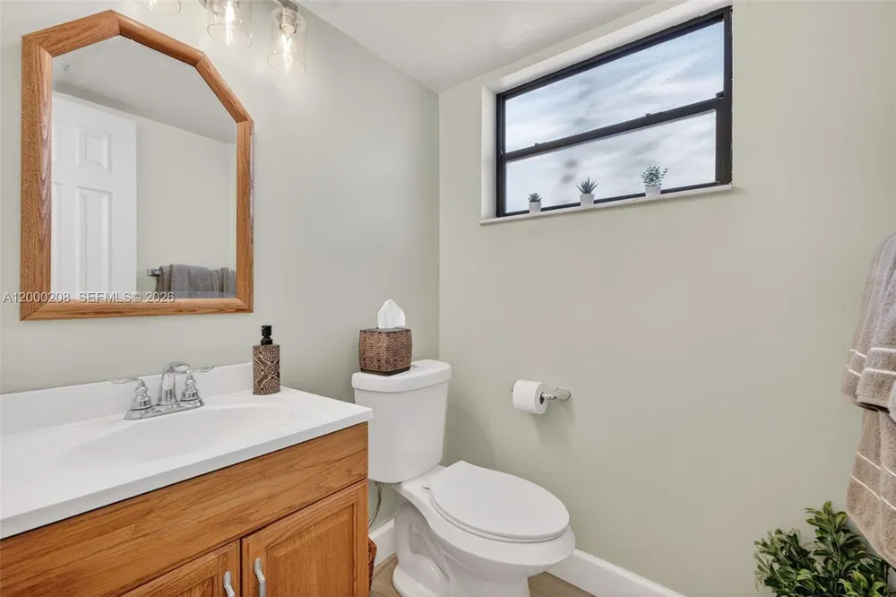 15620 Gauntlet Hall Manor, Davie, FL 33331-3438