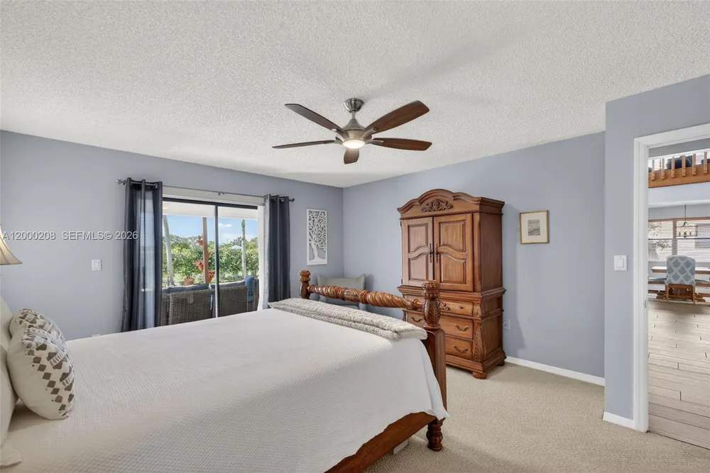 15620 Gauntlet Hall Manor, Davie, FL 33331-3438