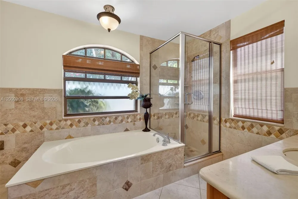 15620 Gauntlet Hall Manor, Davie, FL 33331-3438