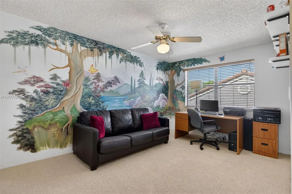15620 Gauntlet Hall Manor, Davie, FL 33331-3438