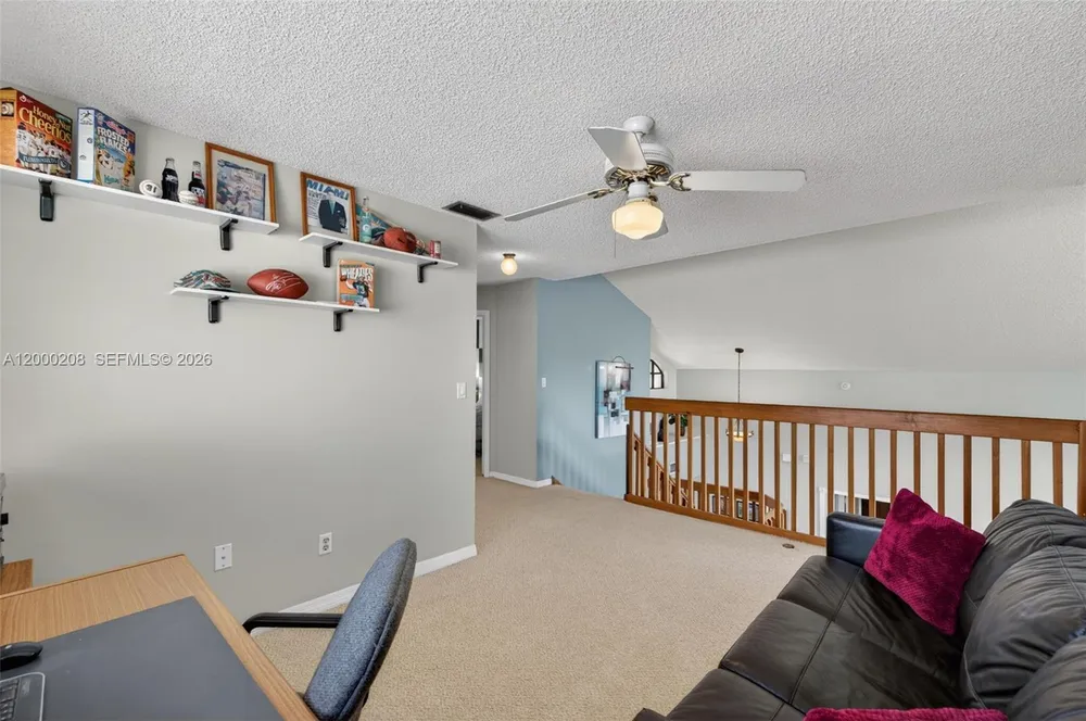 15620 Gauntlet Hall Manor, Davie, FL 33331-3438