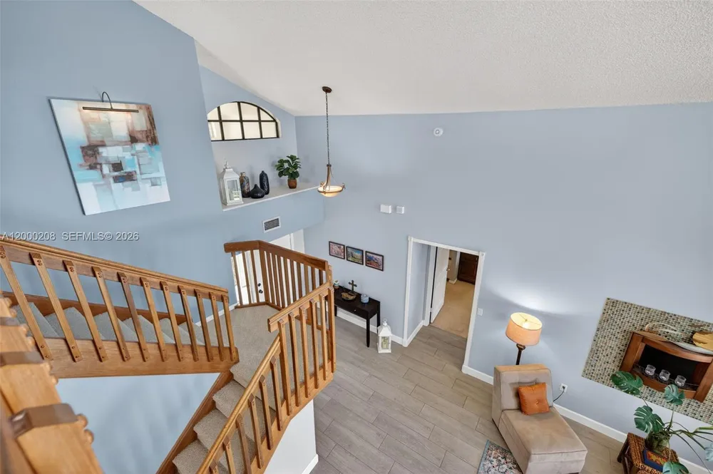 15620 Gauntlet Hall Manor, Davie, FL 33331-3438