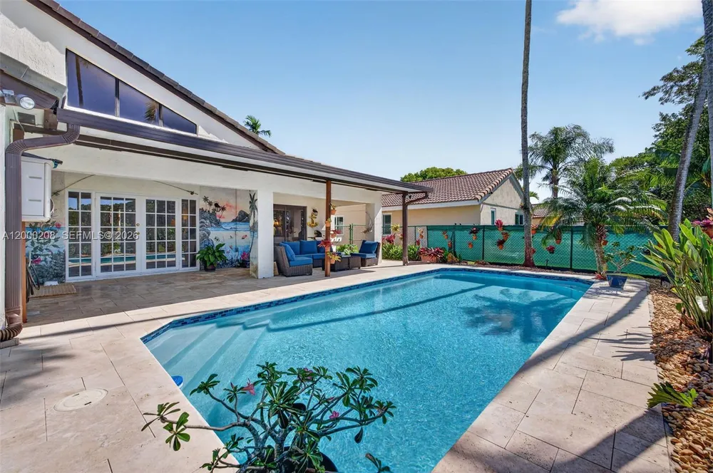 15620 Gauntlet Hall Manor, Davie, FL 33331-3438