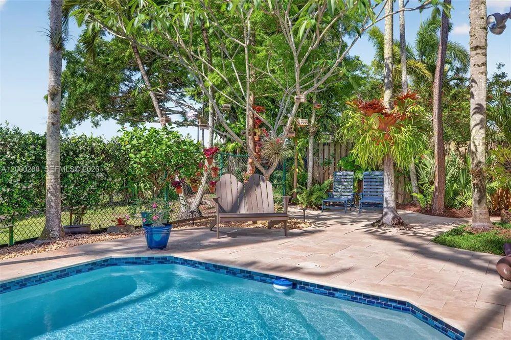 15620 Gauntlet Hall Manor, Davie, FL 33331-3438