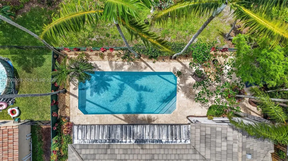 15620 Gauntlet Hall Manor, Davie, FL 33331-3438
