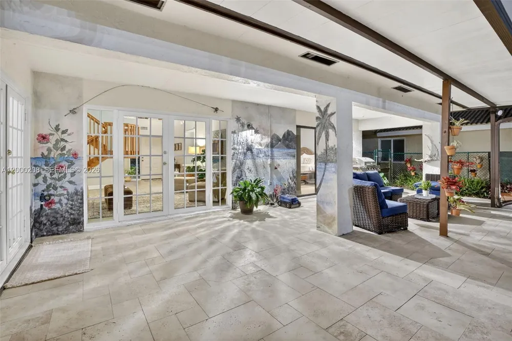 15620 Gauntlet Hall Manor, Davie, FL 33331-3438