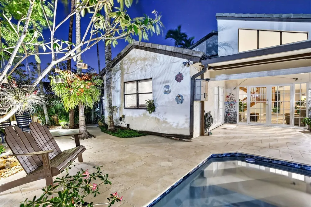15620 Gauntlet Hall Manor, Davie, FL 33331-3438