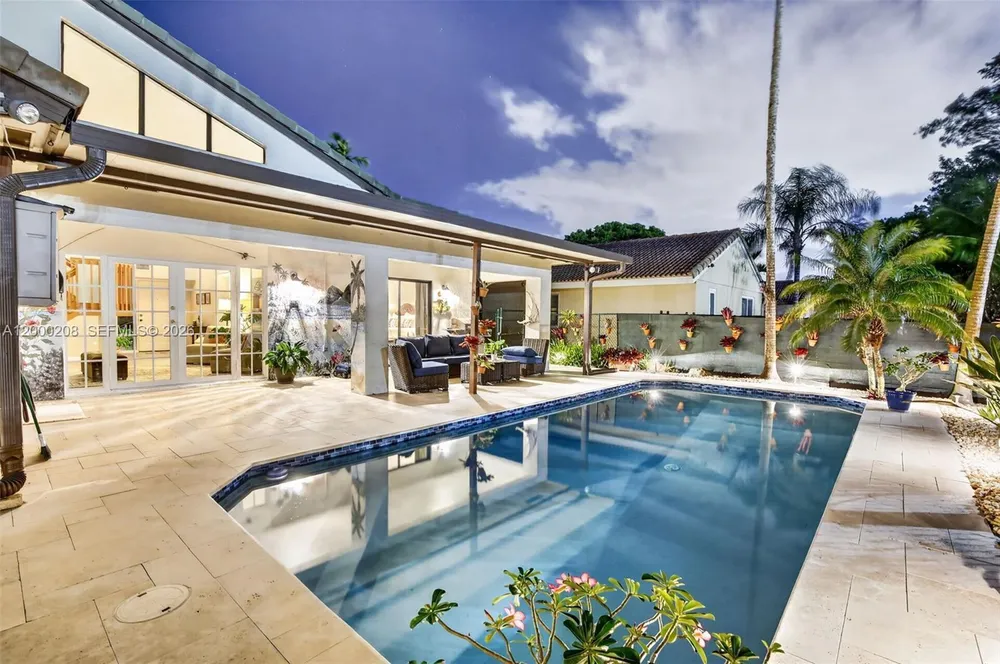 15620 Gauntlet Hall Manor, Davie, FL 33331-3438