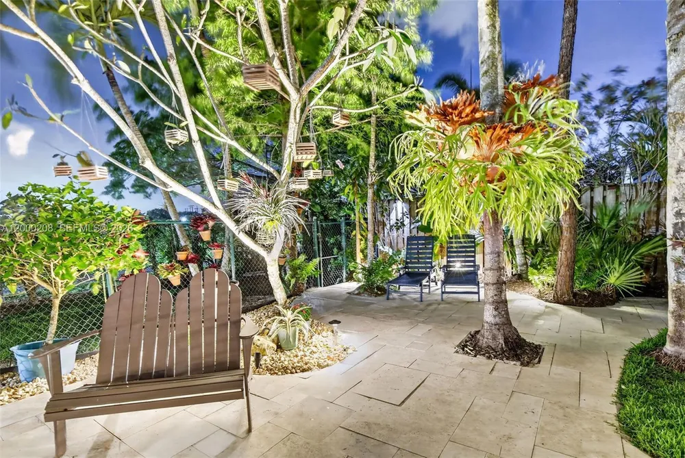 15620 Gauntlet Hall Manor, Davie, FL 33331-3438