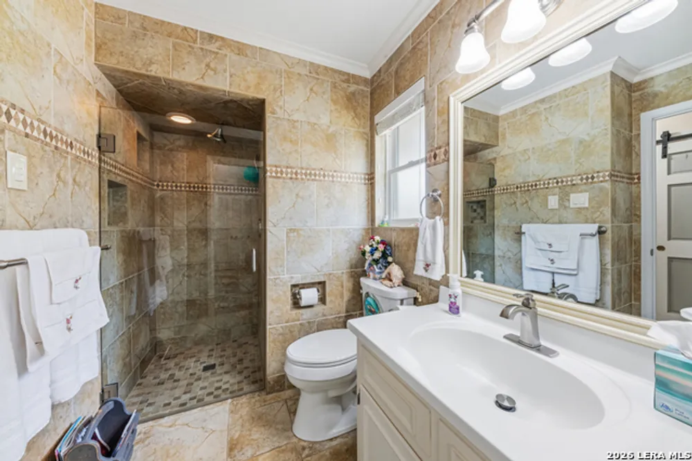 6022 Winding Ridge Dr, Windcrest, TX 78239