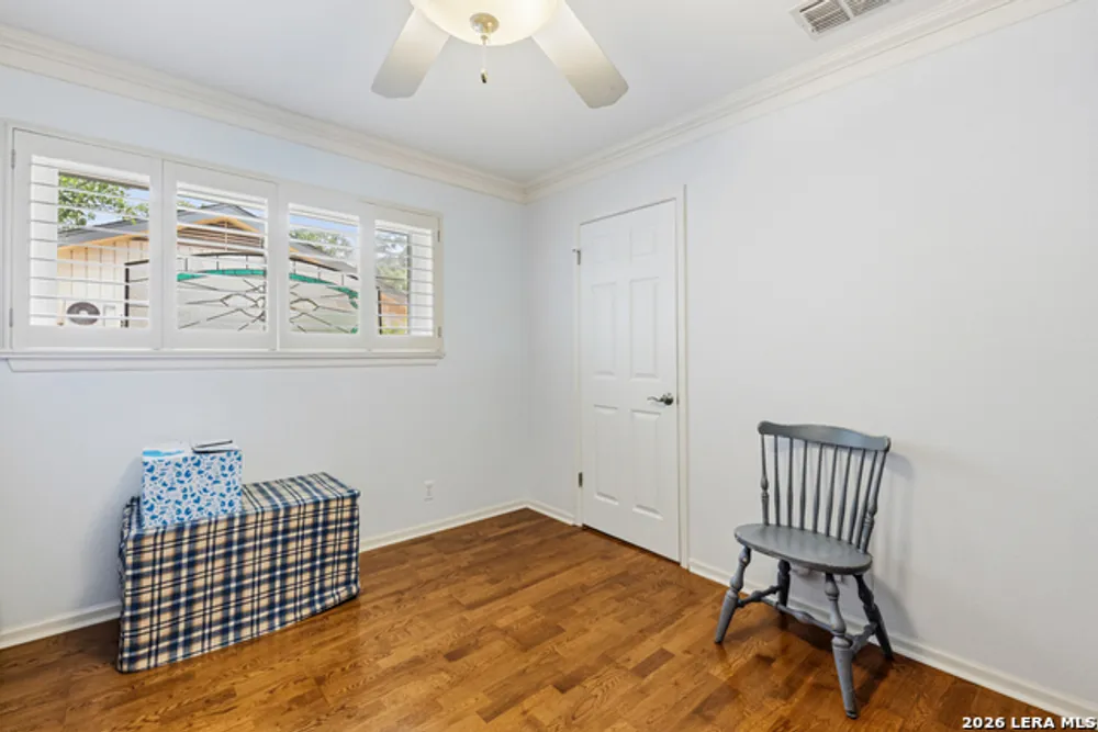6022 Winding Ridge Dr, Windcrest, TX 78239