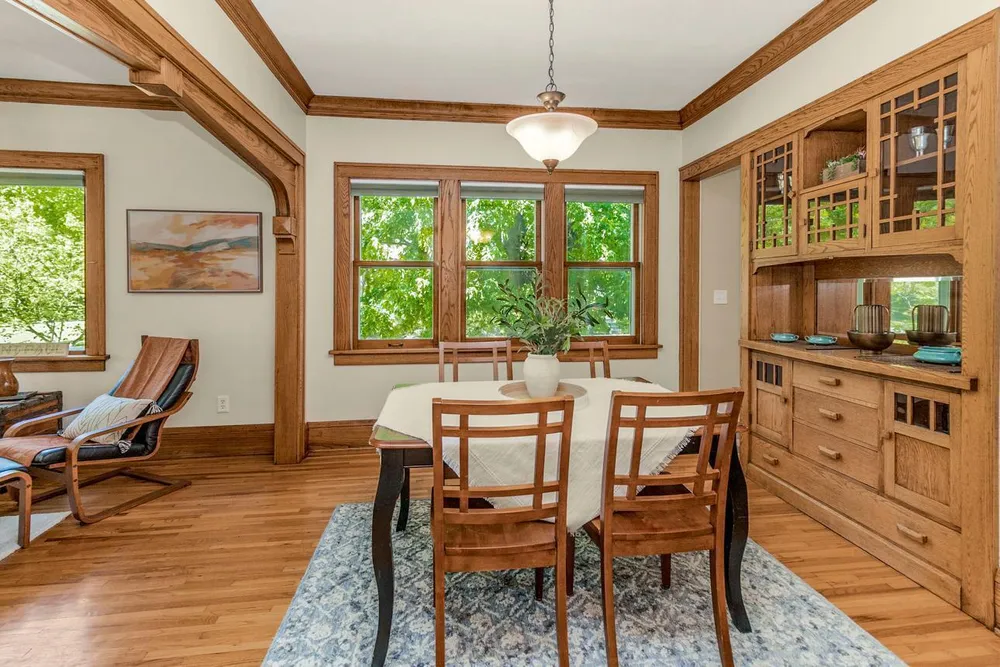 1697 Taylor Avenue West, Saint Paul, MN 55104