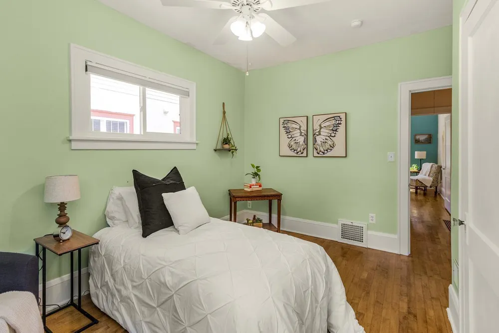 1697 Taylor Avenue West, Saint Paul, MN 55104
