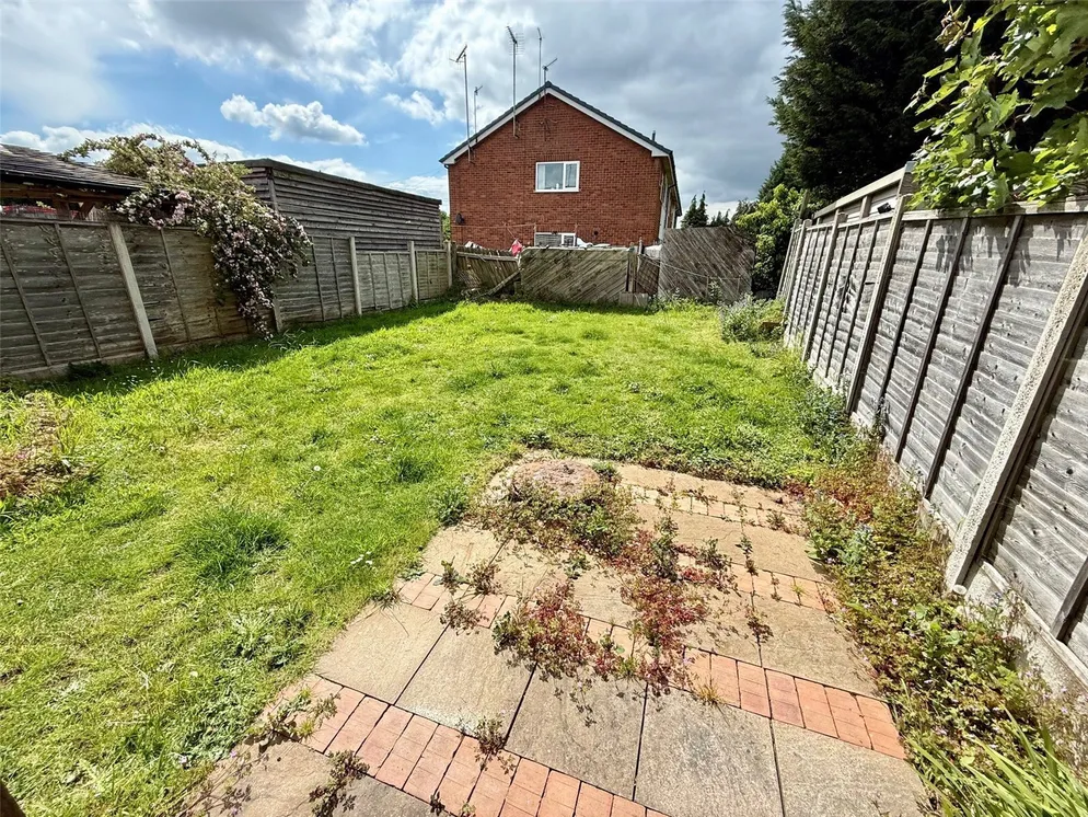 Property carousel item 11