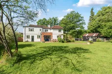Guildford Road, Shamley Green, GU5 photo 2