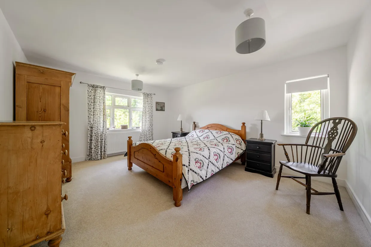 Guildford Road, Shamley Green, GU5 photo 8