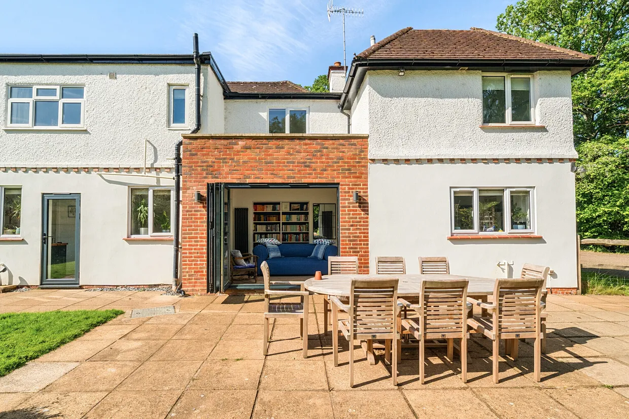 Guildford Road, Shamley Green, GU5 photo 15
