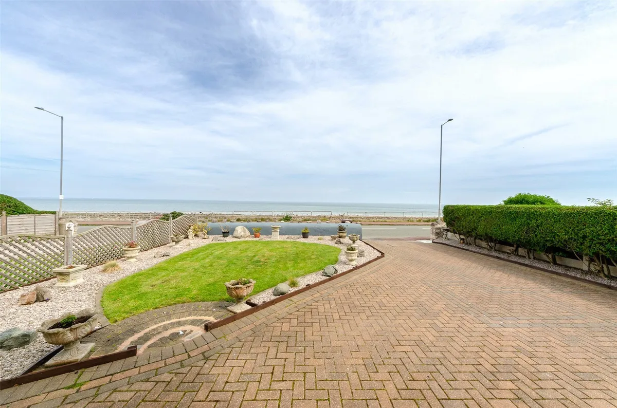 Marine Drive, Rhos on Sea, Colwyn Bay, Conwy, LL28