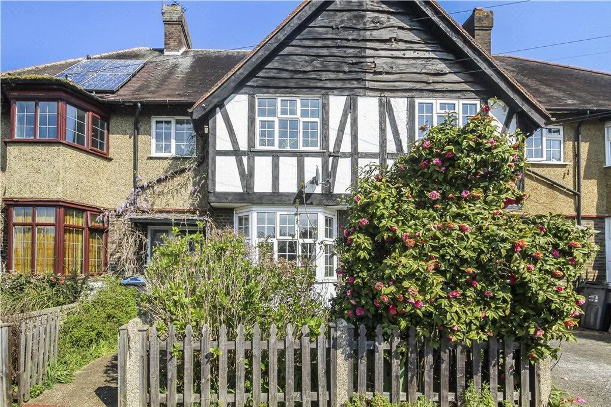 Manship Road, MITCHAM