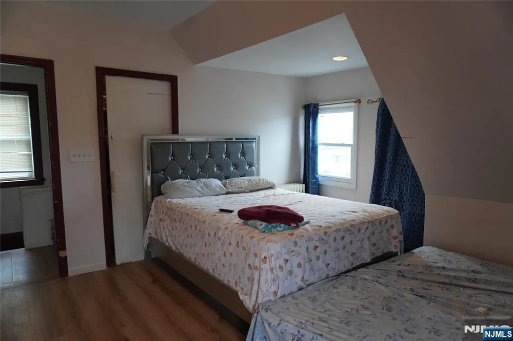115 E 21st St, Paterson, NJ 07513