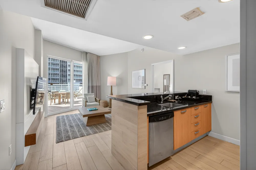 505 N Fort Lauderdale Beach Blvd, Fort Lauderdale, FL 33304