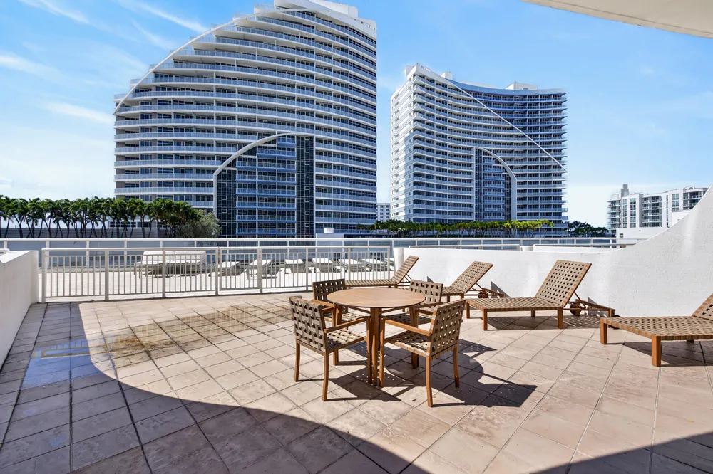 505 N Fort Lauderdale Beach Blvd, Fort Lauderdale, FL 33304