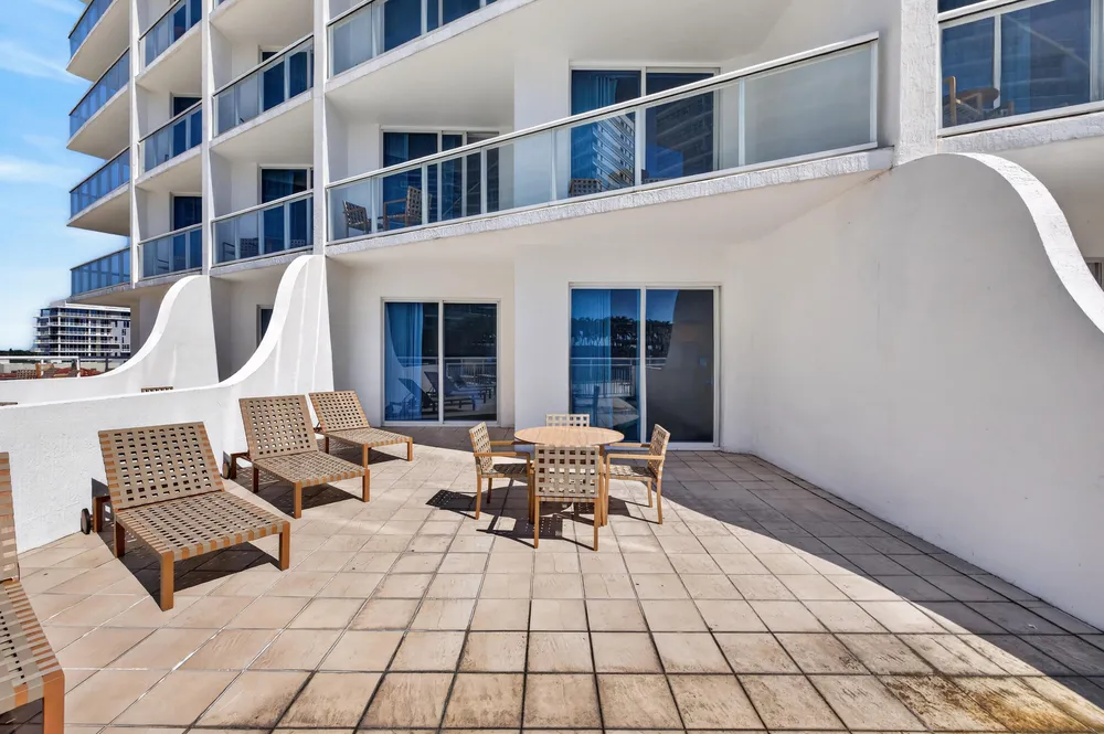 505 N Fort Lauderdale Beach Blvd, Fort Lauderdale, FL 33304