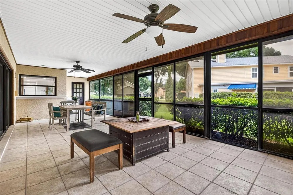 11004 Theresa Arbor Dr, Temple Terrace, FL 33617