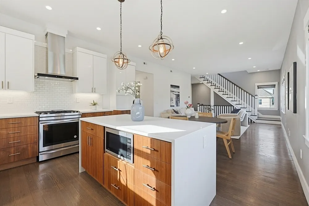 214 Waverley St, Belmont, MA 02478