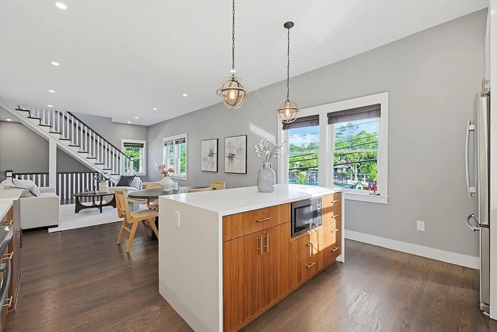 214 Waverley St, Belmont, MA 02478