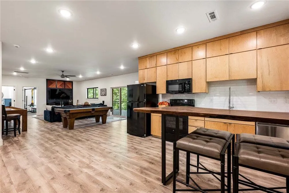 37 Shropshire Dr, Bella Vista, AR 72714
